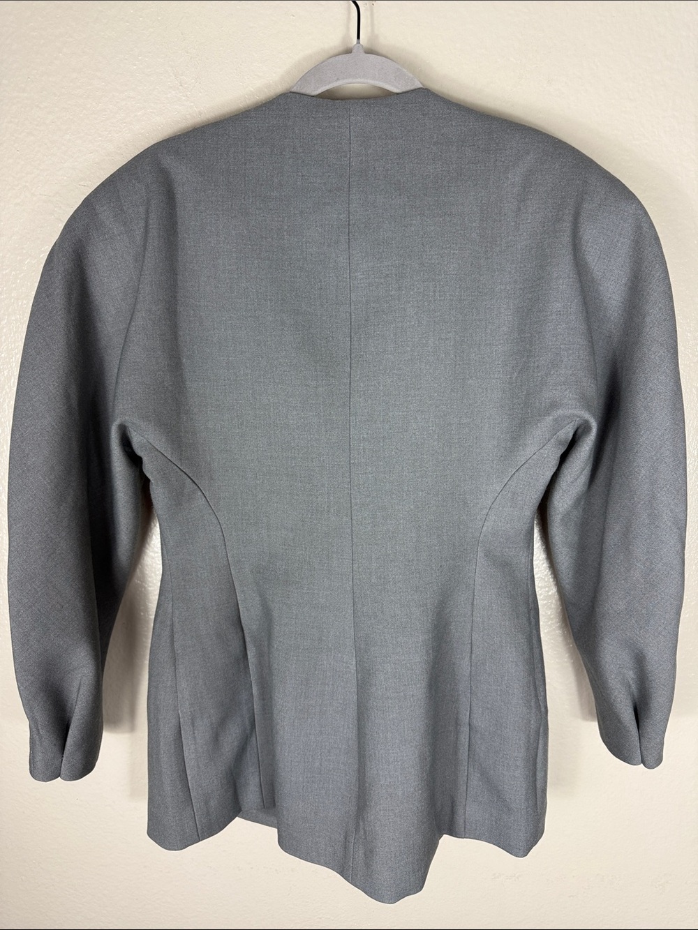 Helsa The Curvilinear Blazer Charcoal Gray - Picture 12 of 14